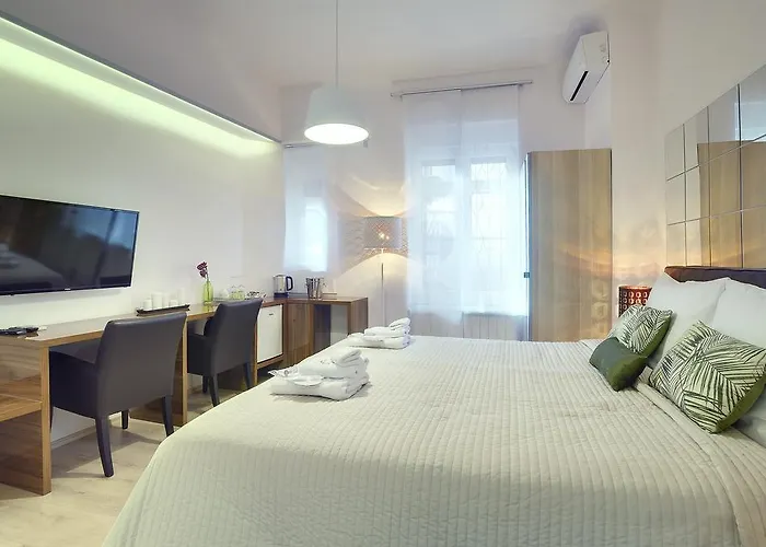 D&a Center With Free Parking * Pula