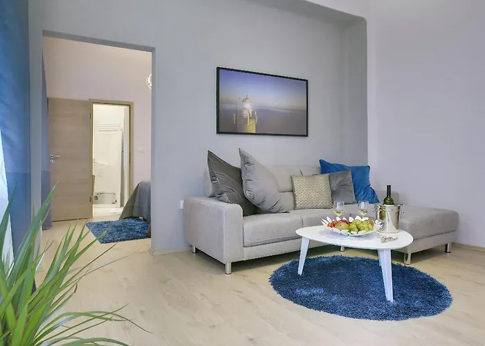 D&a Center With Free Parking