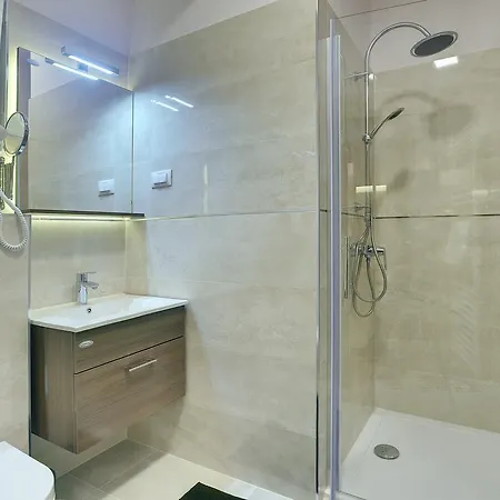 D&a Center With Free Parking Appartement