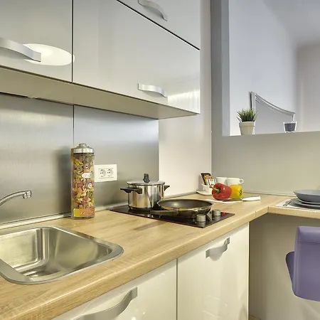 D&a Center With Free Parking 普拉